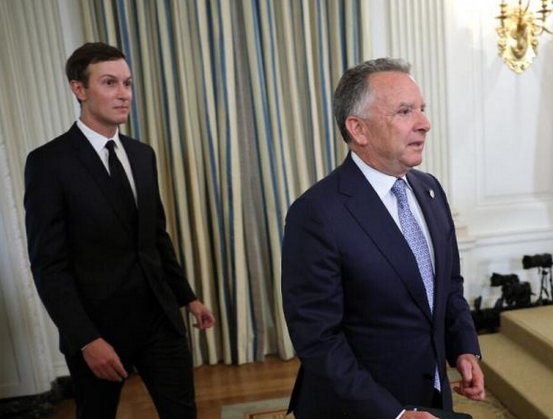 Віткофф і Кушнер прибули до Берліну на зустріч із Зеленським та європейськими лідерами Віткофф і Кушнер прибули до Берліну на зустріч із Зеленським та європейськими лідерами